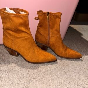 Franco Sarto Women's Tan Suede Boots